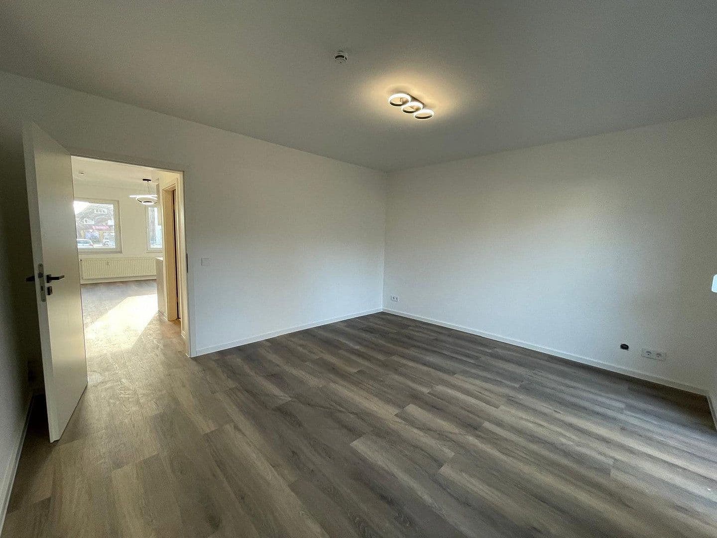 2 bedroom flat to rent, 56 m², Taunusstraße 7, Kerpen, North Rhine-Westphalia 2 bedroom flat to rent, 56 m², Taunusstraße 7, Kerpen, North Rhine-Westphalia