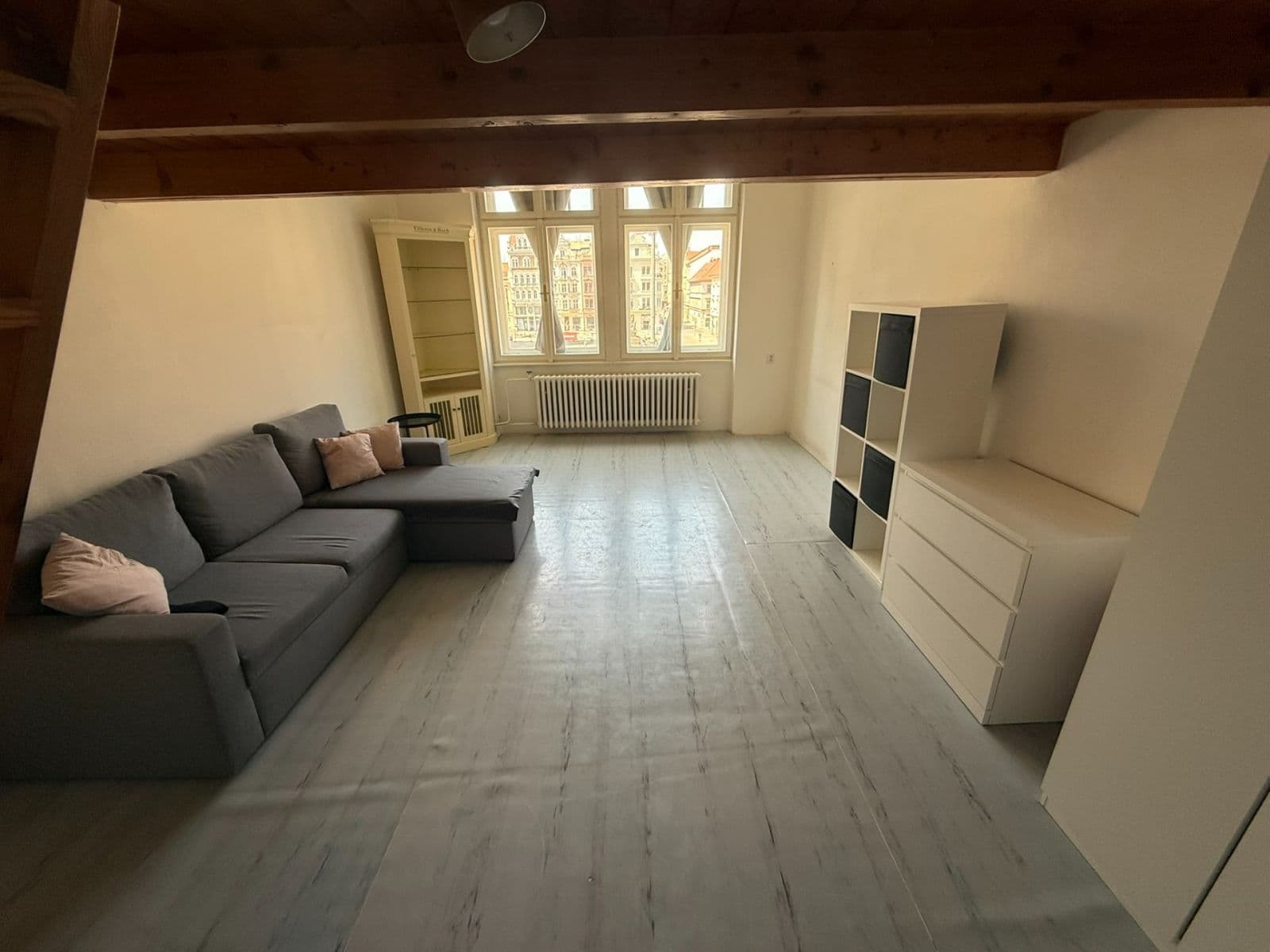1 bedroom flat to rent, 49 m², náměstí Republiky, Plzeň, Plzeňský Region 1 bedroom flat to rent, 49 m², náměstí Republiky, Plzeň, Plzeňský Region