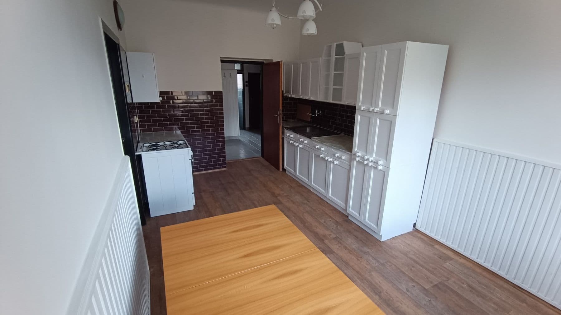 3 bedroom flat to rent, 89 m², Kapitána Jaroše, Plzeň, Plzeňský Region 3 bedroom flat to rent, 89 m², Kapitána Jaroše, Plzeň, Plzeňský Region