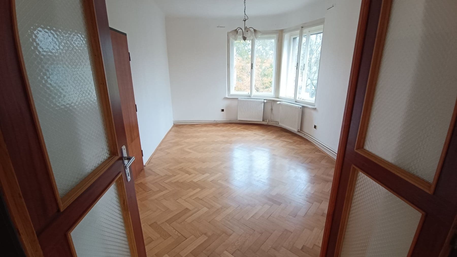 3 bedroom flat to rent, 89 m², Kapitána Jaroše, Plzeň, Plzeňský Region 3 bedroom flat to rent, 89 m², Kapitána Jaroše, Plzeň, Plzeňský Region
