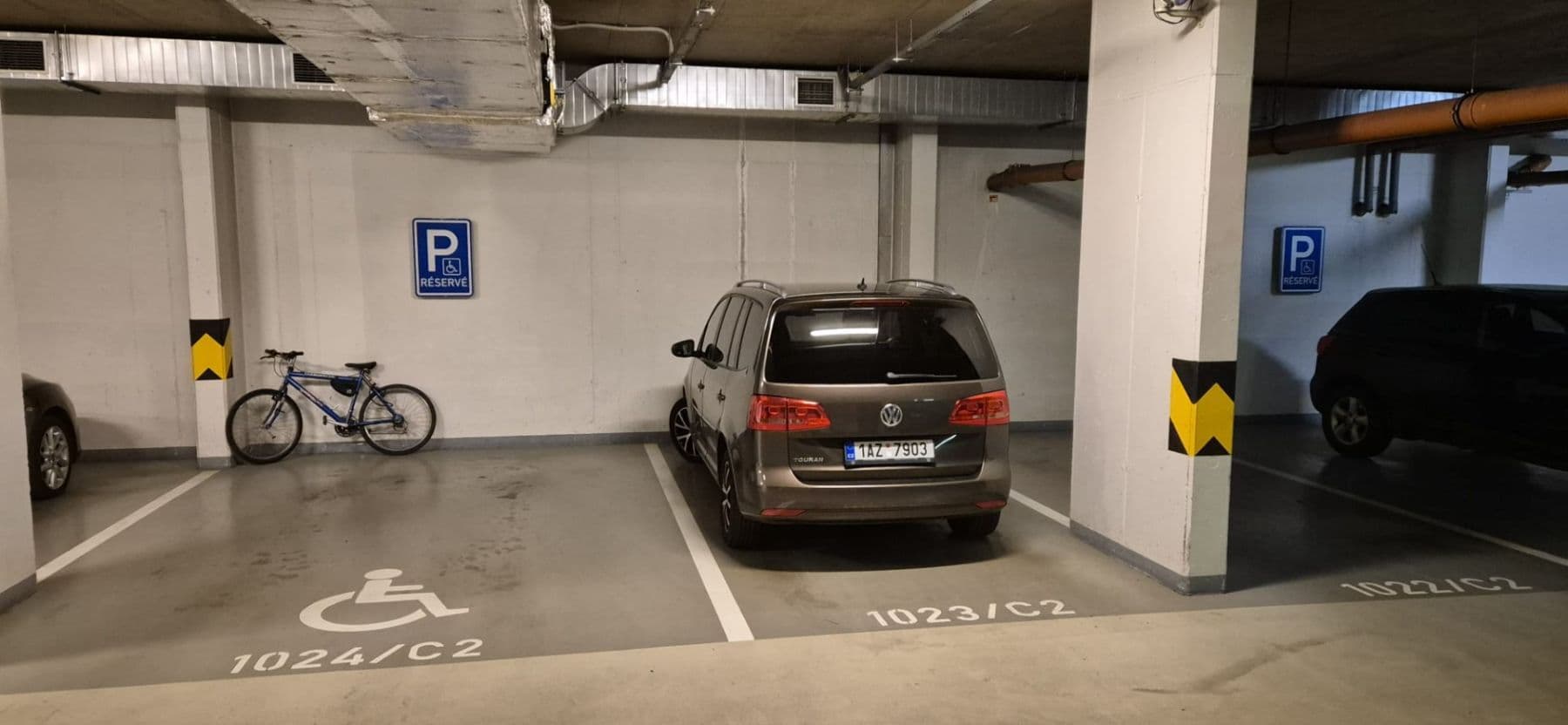 garage to rent, 13 m², Pod Harfou, Prague, Prague garage to rent, 13 m², Pod Harfou, Prague, Prague