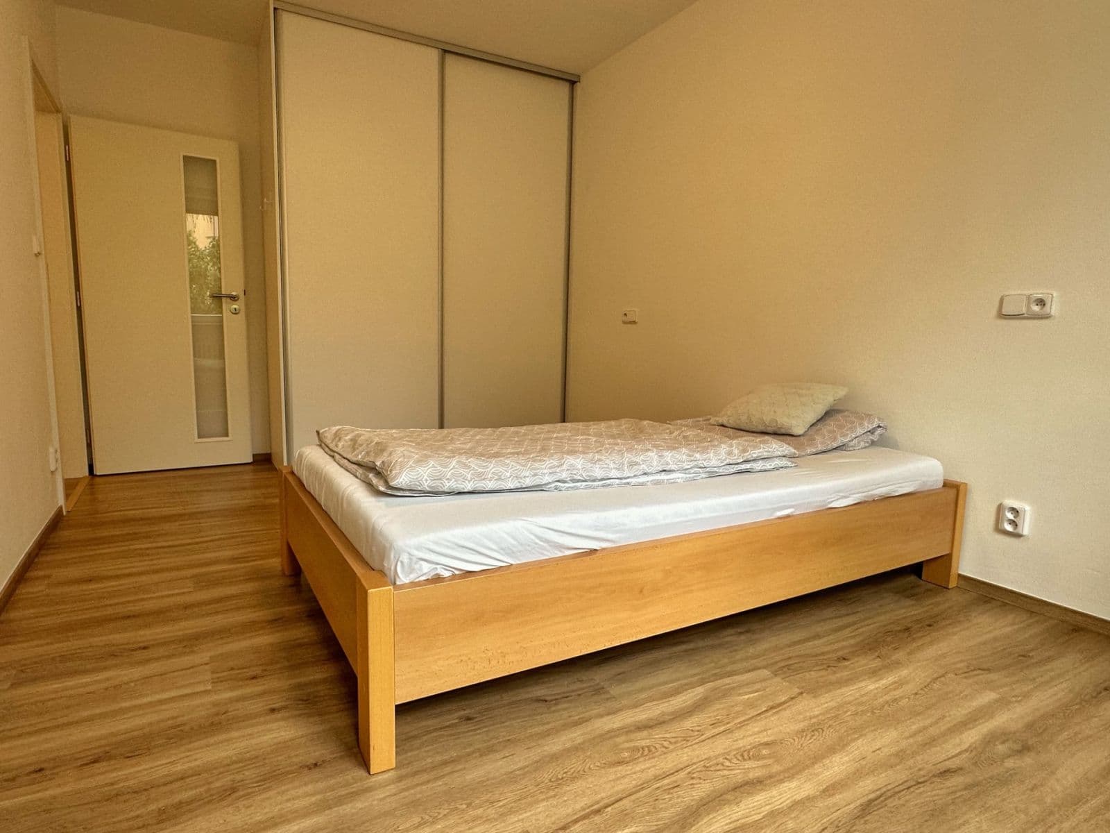 1 bedroom with open-plan kitchen flat to rent, 58 m², Klímova, Brno, Jihomoravský Region 1 bedroom with open-plan kitchen flat to rent, 58 m², Klímova, Brno, Jihomoravský Region