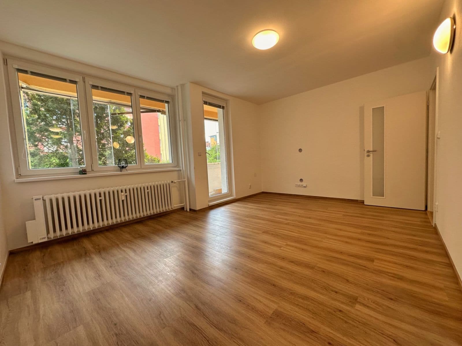1 bedroom with open-plan kitchen flat to rent, 58 m², Klímova, Brno, Jihomoravský Region 1 bedroom with open-plan kitchen flat to rent, 58 m², Klímova, Brno, Jihomoravský Region