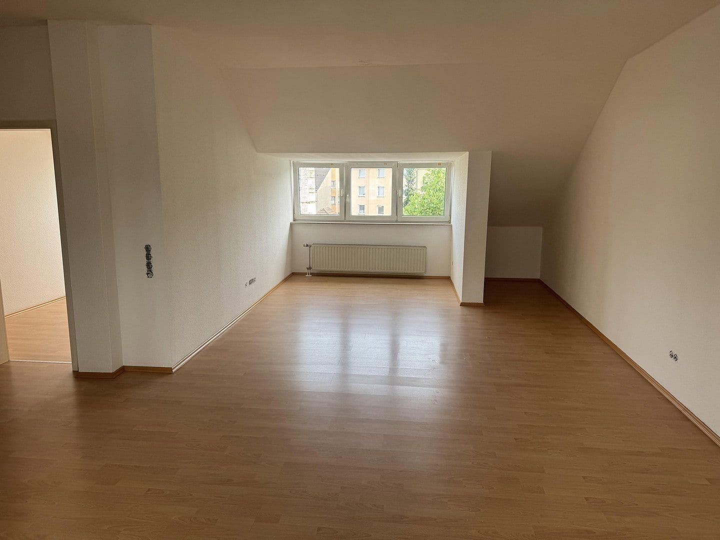 2 bedroom flat to rent, 63 m², Kunstfeldstrasse 4, Leverkusen, North Rhine-Westphalia 2 bedroom flat to rent, 63 m², Kunstfeldstrasse 4, Leverkusen, North Rhine-Westphalia