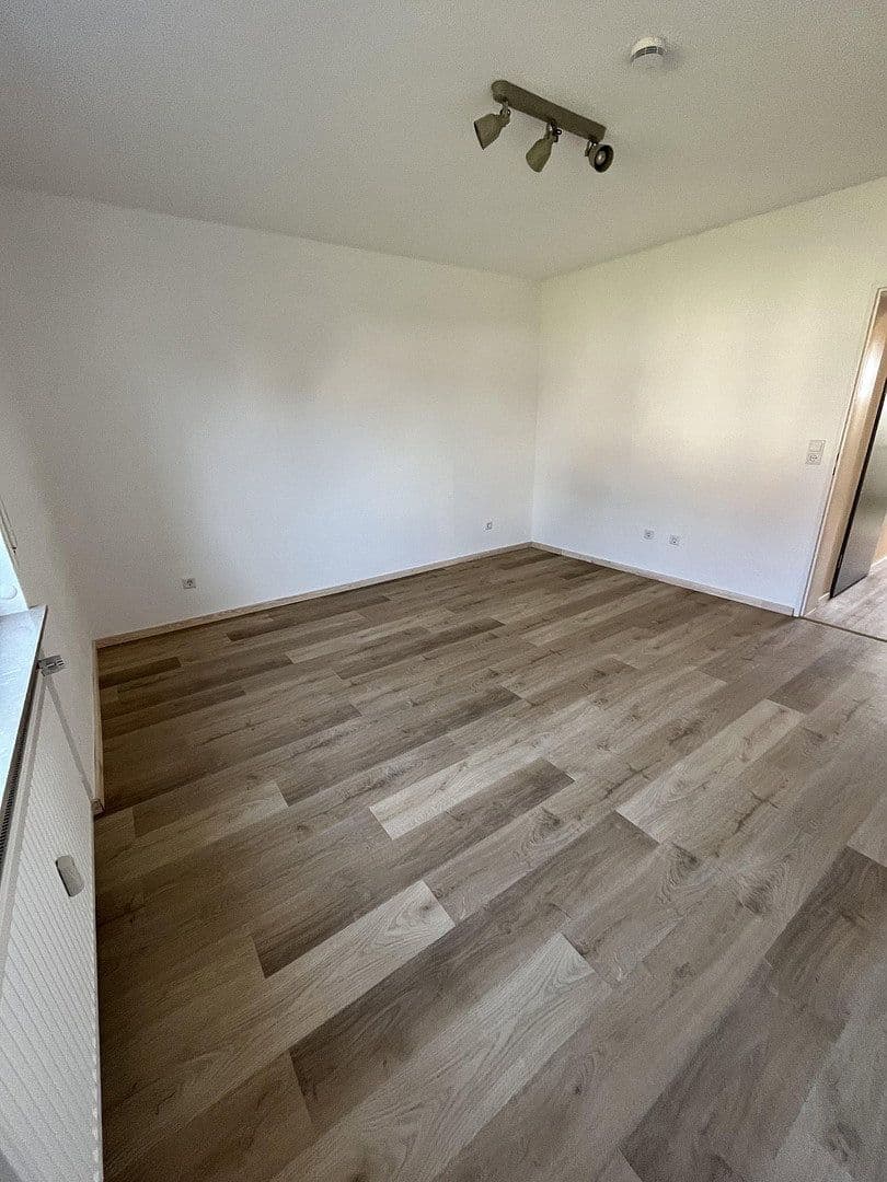 2 bedroom with open-plan kitchen flat to rent, 86 m², Möhrendorf, Bavaria 2 bedroom with open-plan kitchen flat to rent, 86 m², Möhrendorf, Bavaria
