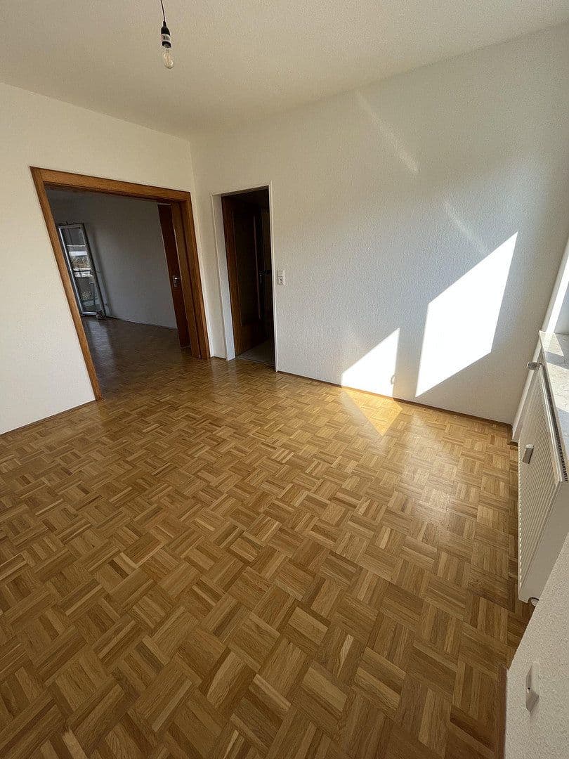 2 bedroom with open-plan kitchen flat to rent, 86 m², Möhrendorf, Bavaria 2 bedroom with open-plan kitchen flat to rent, 86 m², Möhrendorf, Bavaria