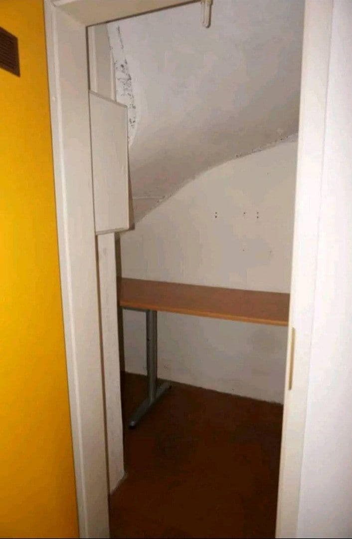 2 bedroom flat to rent, 60 m², Kirchheim am Neckar, Baden-Württemberg 2 bedroom flat to rent, 60 m², Kirchheim am Neckar, Baden-Württemberg