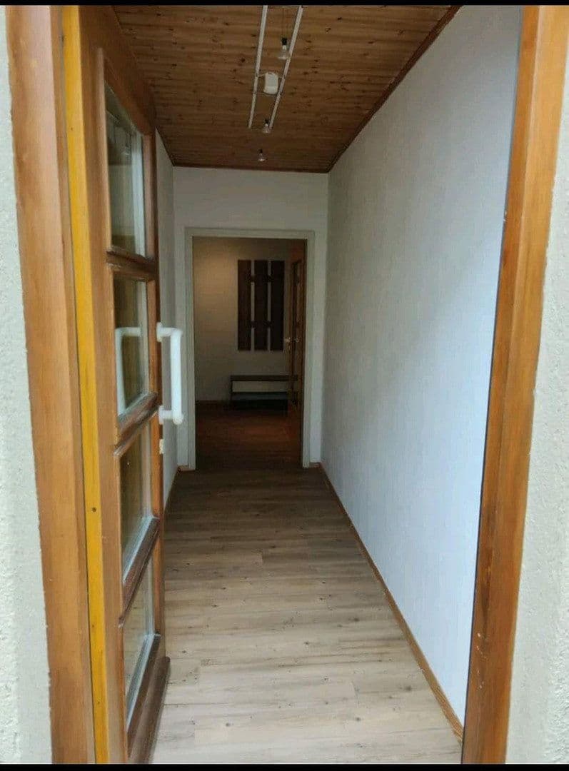 2 bedroom flat to rent, 60 m², Kirchheim am Neckar, Baden-Württemberg 2 bedroom flat to rent, 60 m², Kirchheim am Neckar, Baden-Württemberg