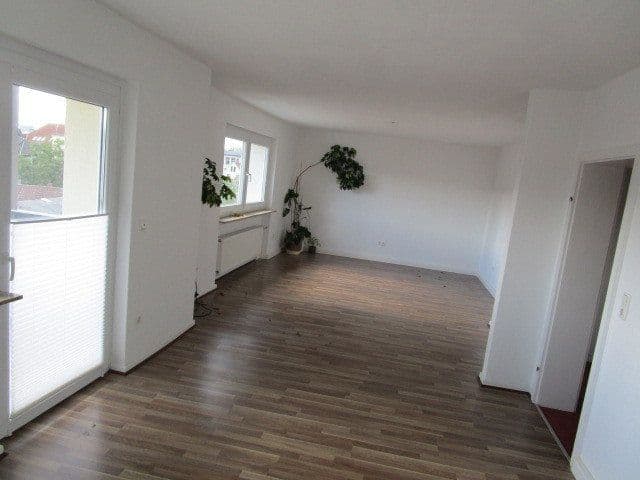 2 bedroom with open-plan kitchen flat to rent, 91 m², Gießen, Hesse 2 bedroom with open-plan kitchen flat to rent, 91 m², Gießen, Hesse