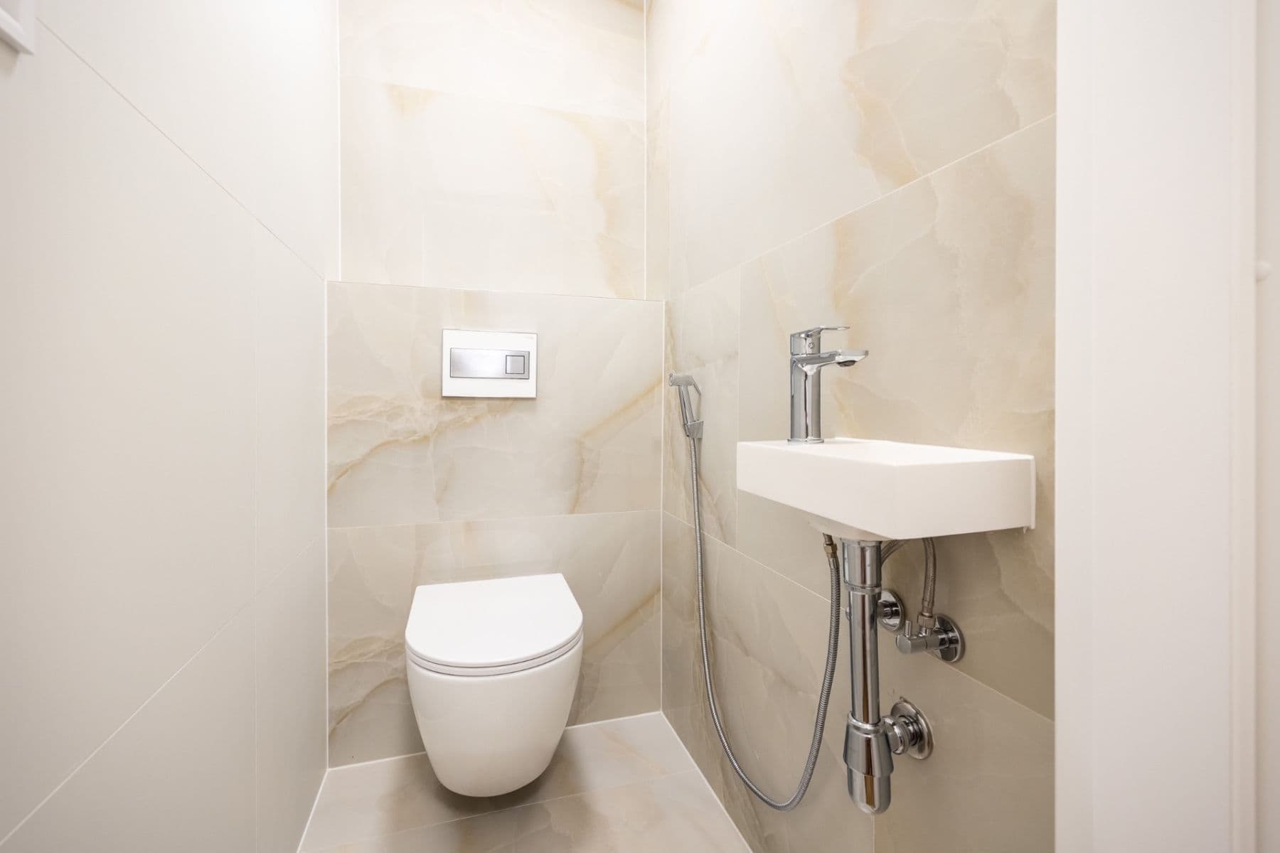 2 bedroom with open-plan kitchen flat for sale, 77 m², Emilie Hyblerové, Prague, Prague 2 bedroom with open-plan kitchen flat for sale, 77 m², Emilie Hyblerové, Prague, Prague
