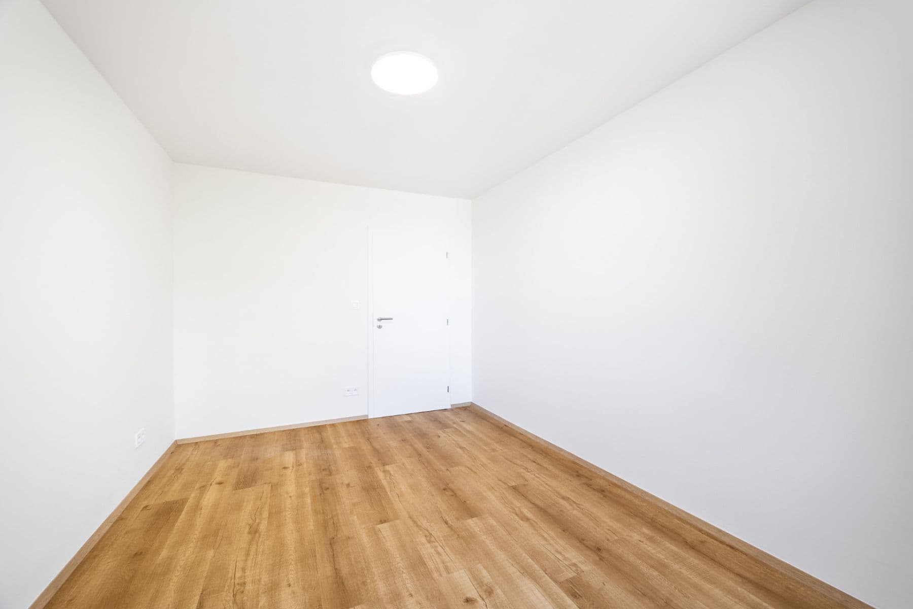 2 bedroom with open-plan kitchen flat for sale, 77 m², Emilie Hyblerové, Prague, Prague 2 bedroom with open-plan kitchen flat for sale, 77 m², Emilie Hyblerové, Prague, Prague