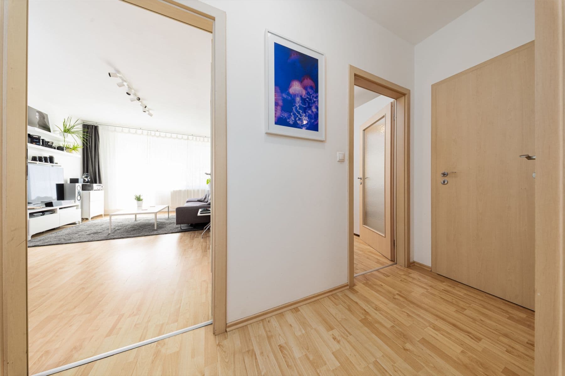 1 bedroom with open-plan kitchen flat to rent, 50 m², U Hostavického potoka, Prague, Prague 1 bedroom with open-plan kitchen flat to rent, 50 m², U Hostavického potoka, Prague, Prague