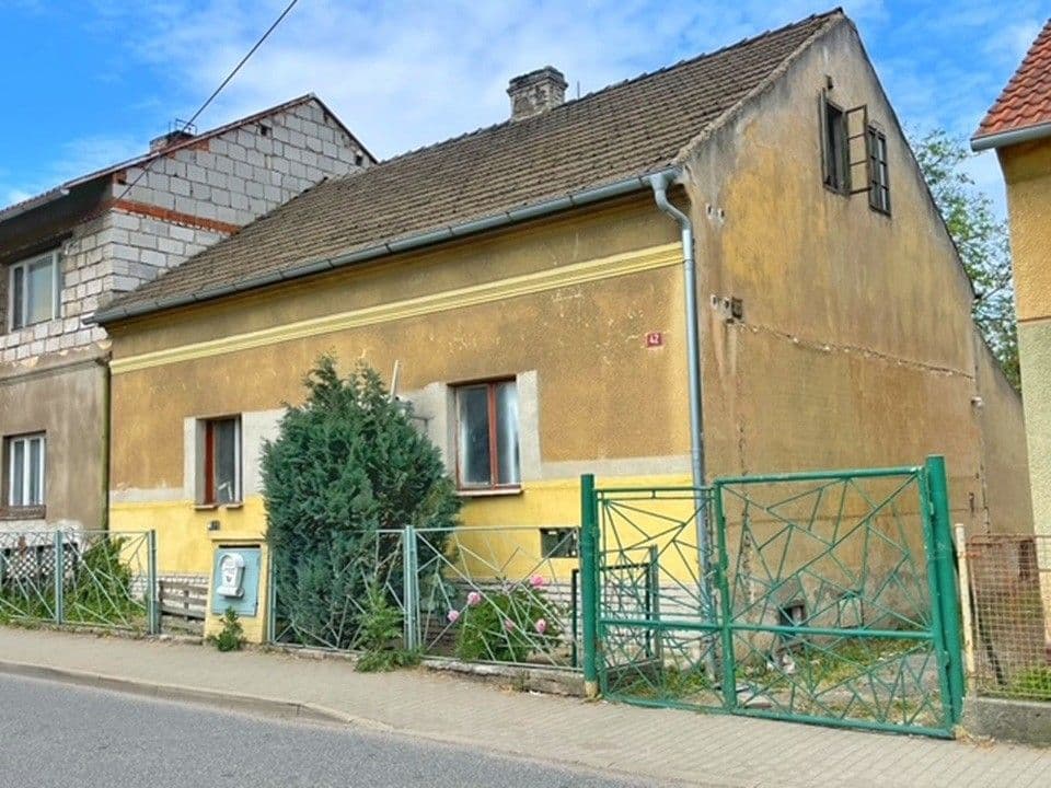 house for sale, 90 m², Na Poříčí, Králův Dvůr, Středočeský Region house for sale, 90 m², Na Poříčí, Králův Dvůr, Středočeský Region