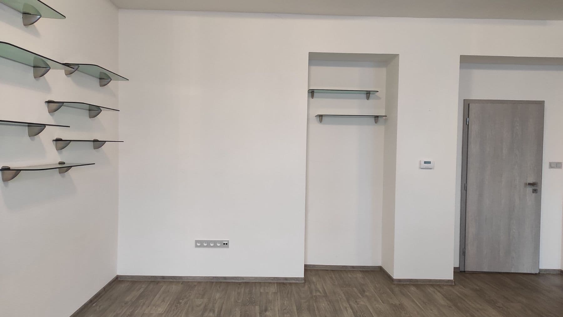 1 bedroom with open-plan kitchen flat to rent, 64 m², Husova, Čáslav, Středočeský Region 1 bedroom with open-plan kitchen flat to rent, 64 m², Husova, Čáslav, Středočeský Region