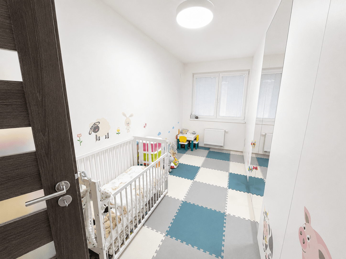 2 bedroom with open-plan kitchen flat to rent, 77 m², Sicherova, Prague, Prague 2 bedroom with open-plan kitchen flat to rent, 77 m², Sicherova, Prague, Prague