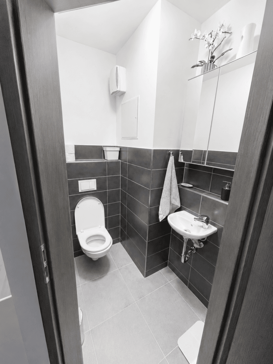 2 bedroom with open-plan kitchen flat to rent, 77 m², Sicherova, Prague, Prague 2 bedroom with open-plan kitchen flat to rent, 77 m², Sicherova, Prague, Prague