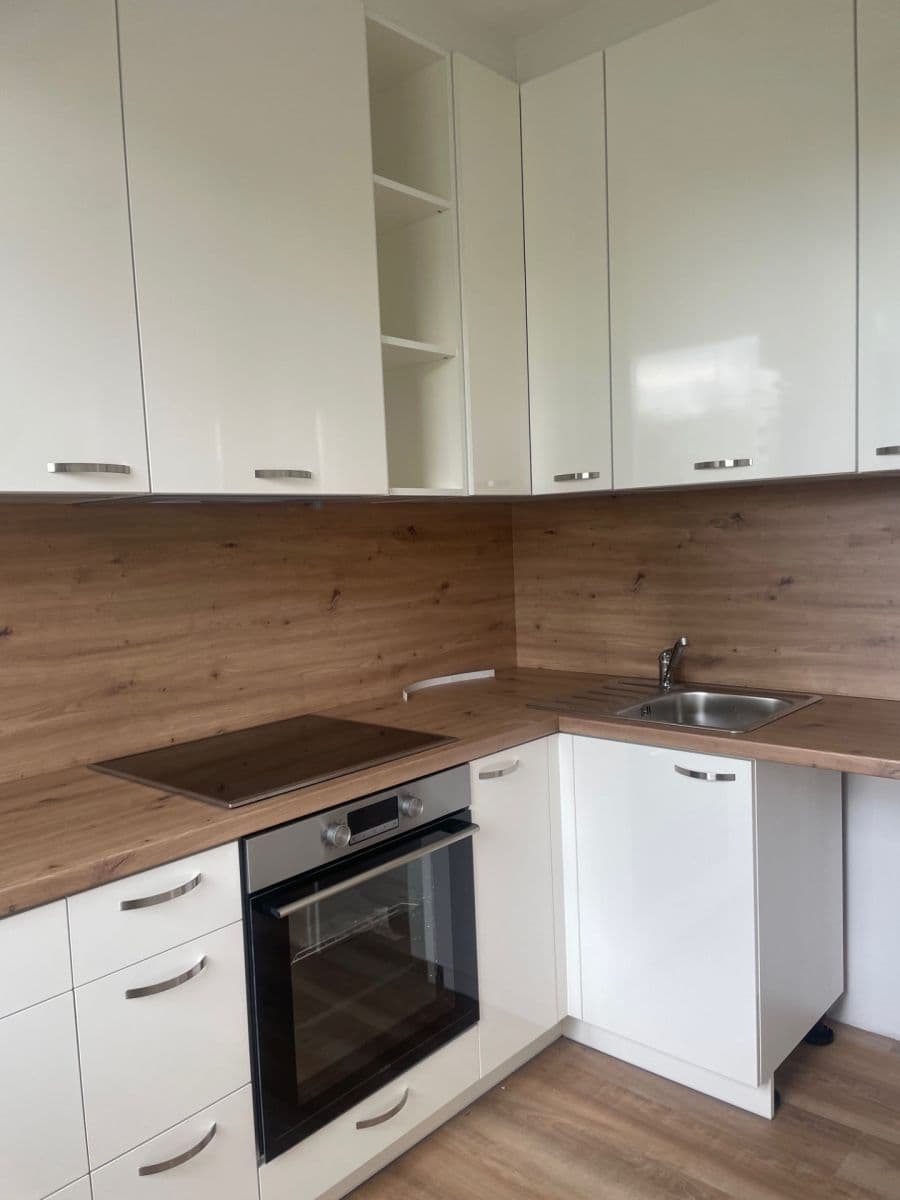 2 bedroom flat to rent, 44 m², Stiborova, Olomouc, Olomoucký Region 2 bedroom flat to rent, 44 m², Stiborova, Olomouc, Olomoucký Region