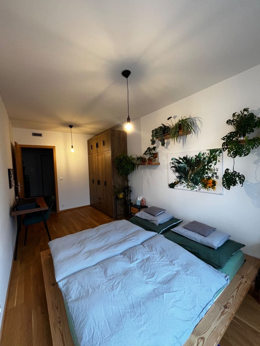 1 bedroom with open-plan kitchen flat to rent, 56 m², Smržových, Prague, Prague 1 bedroom with open-plan kitchen flat to rent, 56 m², Smržových, Prague, Prague