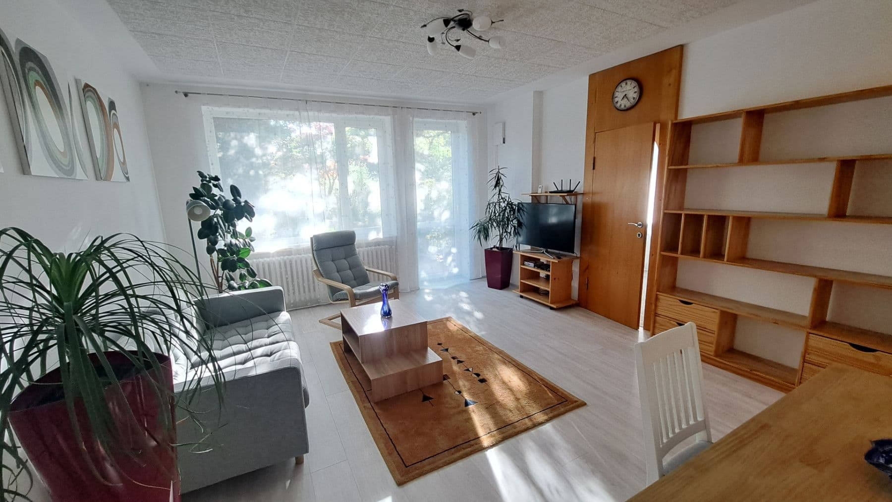 1 bedroom with open-plan kitchen flat to rent, 54 m², Moravanů, Prague, Prague 1 bedroom with open-plan kitchen flat to rent, 54 m², Moravanů, Prague, Prague