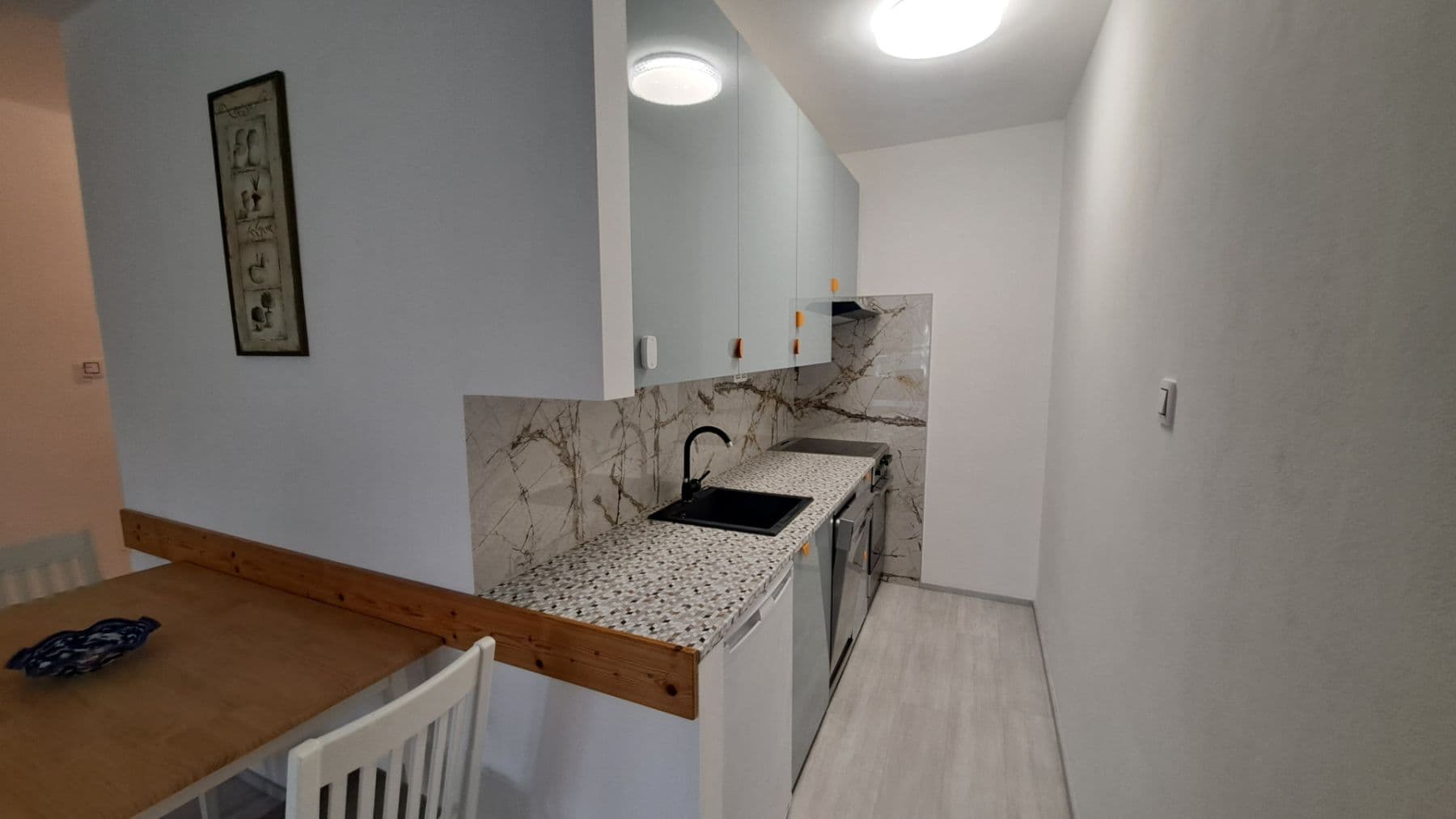 1 bedroom with open-plan kitchen flat to rent, 54 m², Moravanů, Prague, Prague 1 bedroom with open-plan kitchen flat to rent, 54 m², Moravanů, Prague, Prague