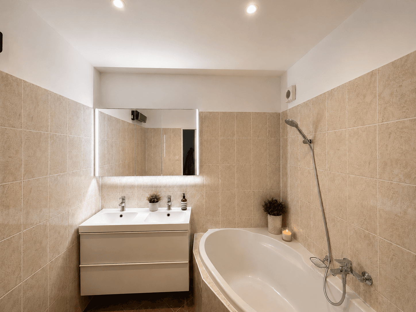 2 bedroom with open-plan kitchen flat to rent, 80 m², Na Jarově, Prague, Prague 2 bedroom with open-plan kitchen flat to rent, 80 m², Na Jarově, Prague, Prague