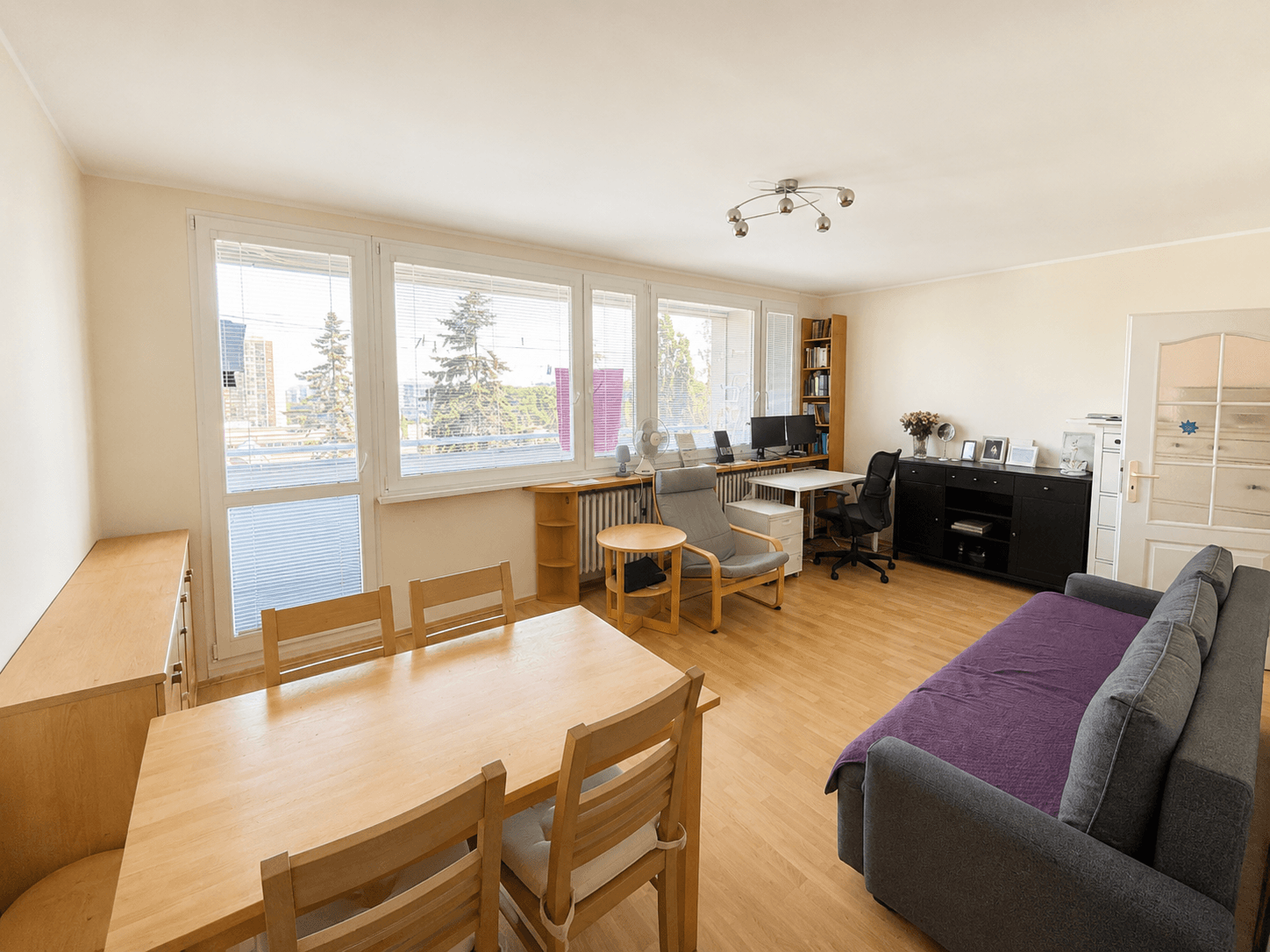 2 bedroom with open-plan kitchen flat to rent, 80 m², Na Jarově, Prague, Prague 2 bedroom with open-plan kitchen flat to rent, 80 m², Na Jarově, Prague, Prague