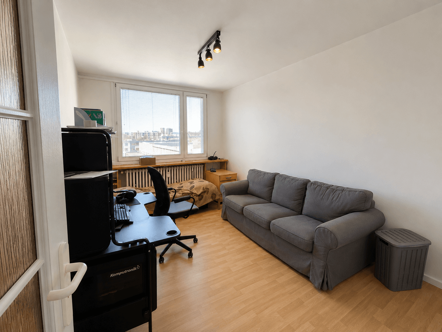 2 bedroom with open-plan kitchen flat to rent, 80 m², Na Jarově, Prague, Prague 2 bedroom with open-plan kitchen flat to rent, 80 m², Na Jarově, Prague, Prague