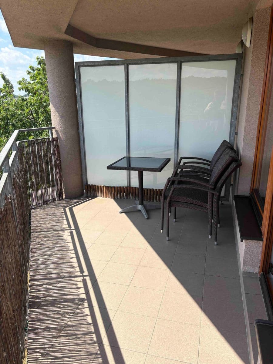 1 bedroom with open-plan kitchen flat to rent, 62 m², Athénská, Prague, Prague 1 bedroom with open-plan kitchen flat to rent, 62 m², Athénská, Prague, Prague