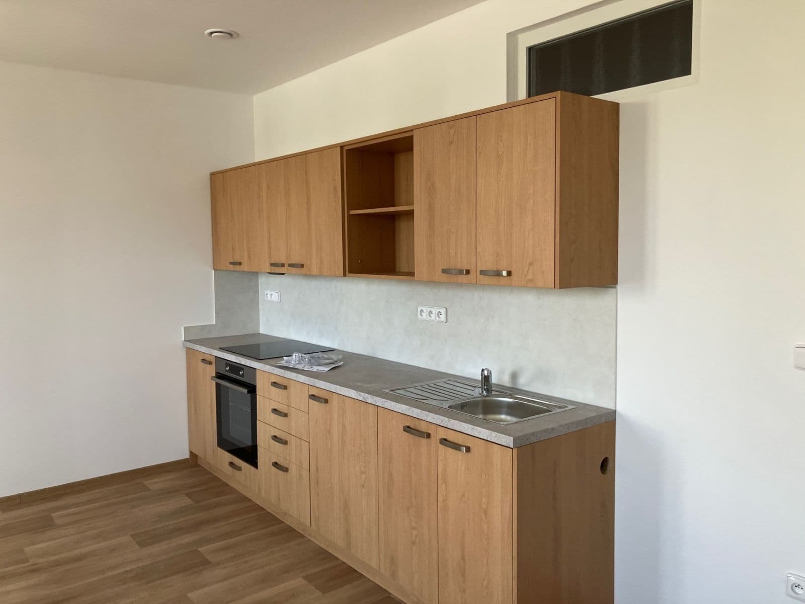 1 bedroom with open-plan kitchen flat to rent, 55 m², Palackého nám., Dačice, Jihočeský Region 1 bedroom with open-plan kitchen flat to rent, 55 m², Palackého nám., Dačice, Jihočeský Region