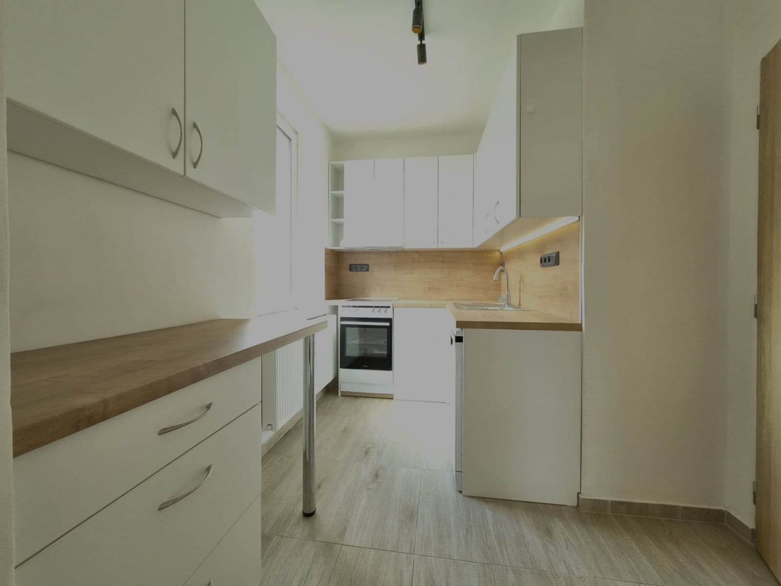 1 bedroom with open-plan kitchen flat to rent, 48 m², Sokolská, Chlumec nad Cidlinou, Královéhradecký Region 1 bedroom with open-plan kitchen flat to rent, 48 m², Sokolská, Chlumec nad Cidlinou, Královéhradecký Region