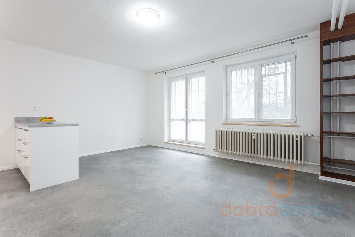 1 bedroom with open-plan kitchen flat to rent, 55 m², Africká, Prague, Prague 1 bedroom with open-plan kitchen flat to rent, 55 m², Africká, Prague, Prague