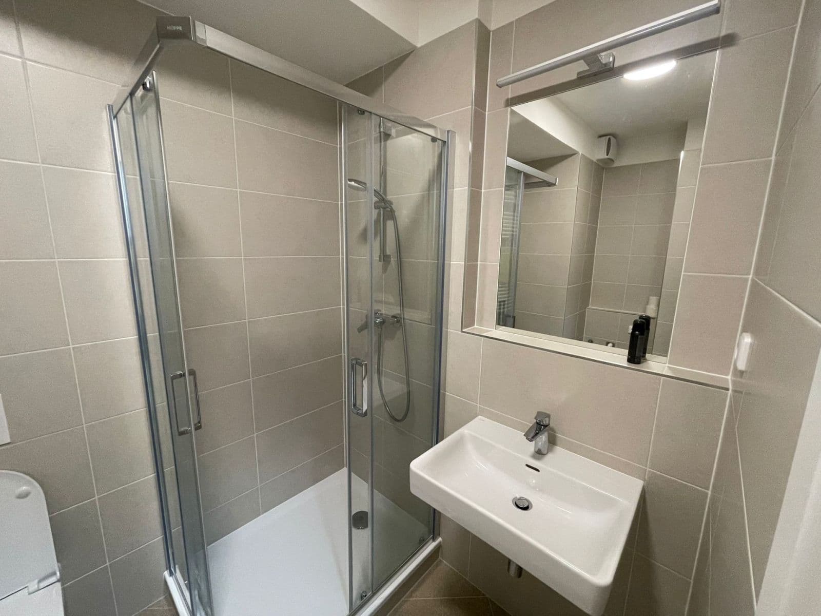 Studio flat to rent, 33 m², Čakovická, Prague, Prague Studio flat to rent, 33 m², Čakovická, Prague, Prague