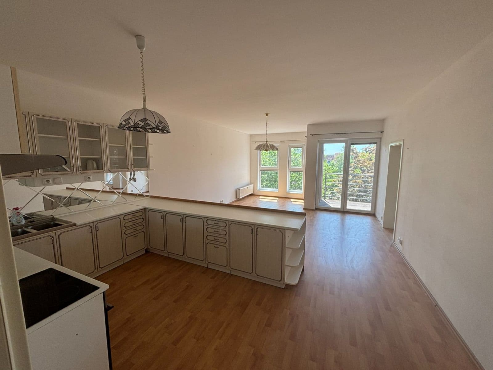 2 bedroom with open-plan kitchen flat for sale, 101 m², Osvoboditelů, Lovosice, Ústecký Region 2 bedroom with open-plan kitchen flat for sale, 101 m², Osvoboditelů, Lovosice, Ústecký Region