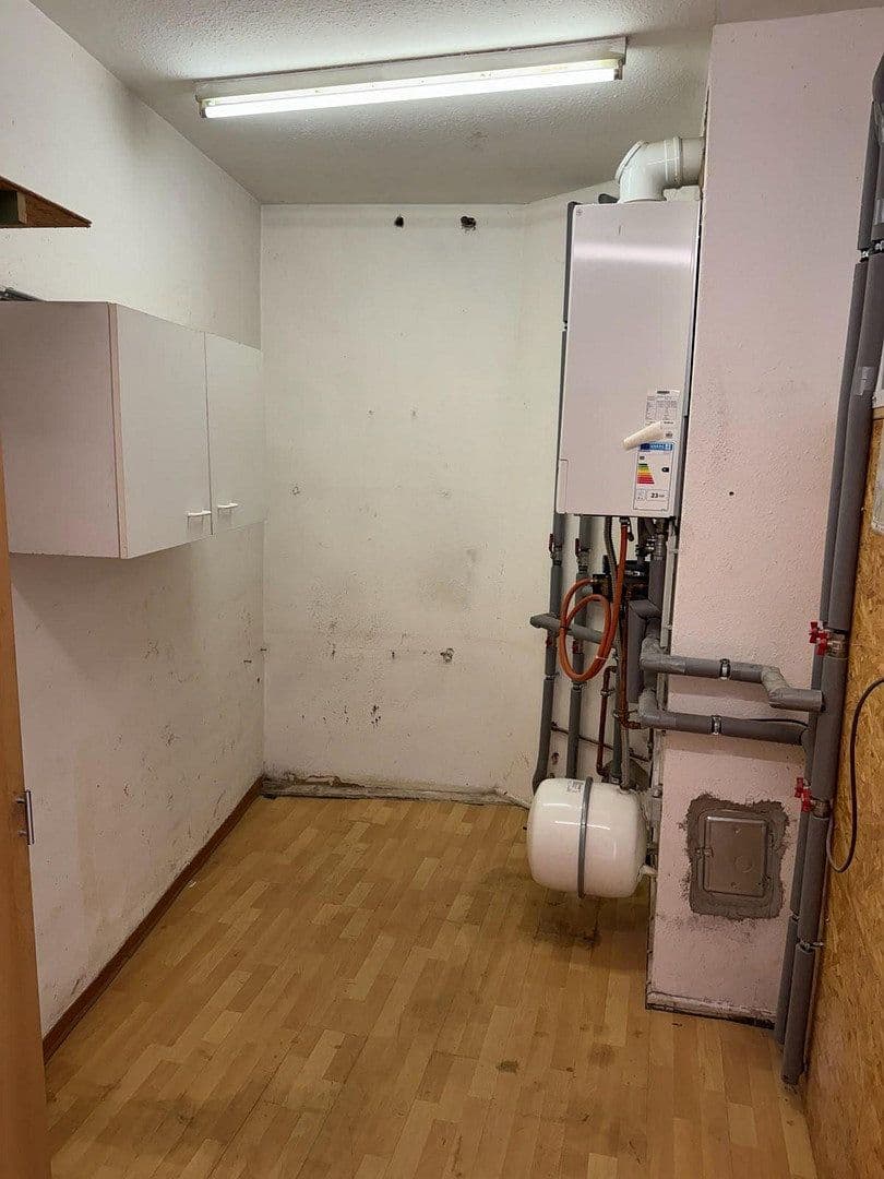 non-residential property to rent, 150 m², Helgenbrunnen 6, Saarbrücken, Saarland non-residential property to rent, 150 m², Helgenbrunnen 6, Saarbrücken, Saarland
