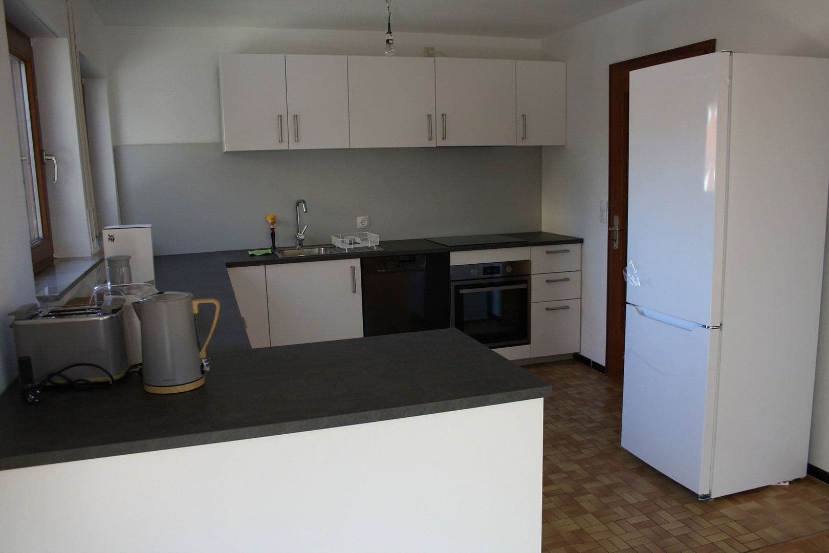 2 bedroom with open-plan kitchen flat to rent, 100 m², Maierhof 12, Denkendorf, Baden-Württemberg 2 bedroom with open-plan kitchen flat to rent, 100 m², Maierhof 12, Denkendorf, Baden-Württemberg