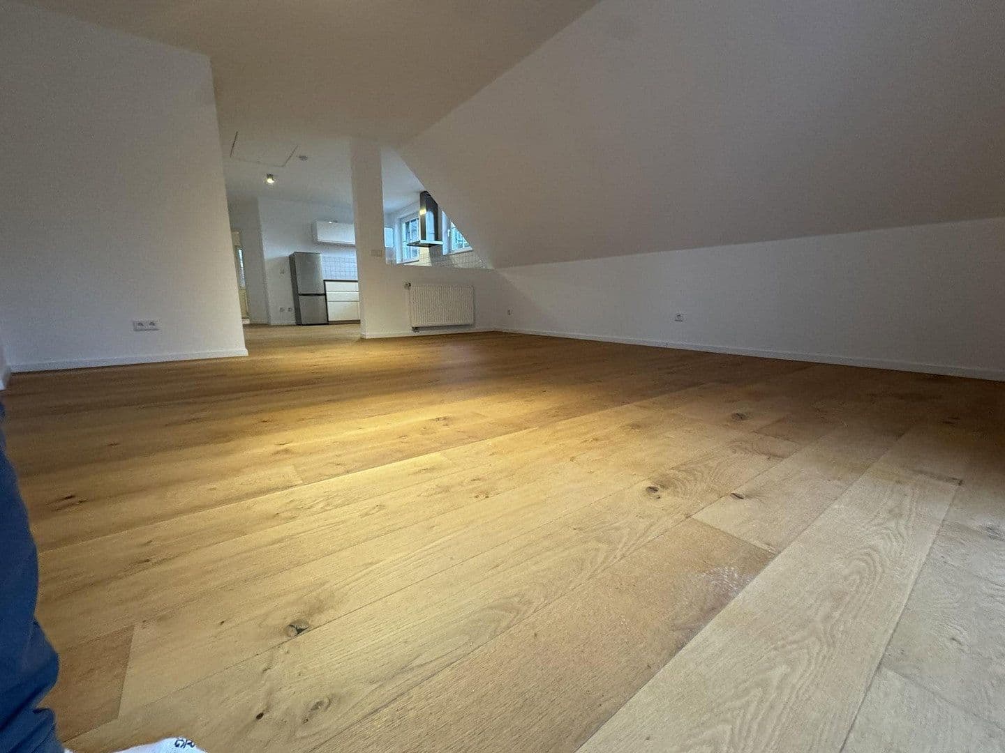 1 bedroom with open-plan kitchen flat to rent, 75 m², Weg nach den Hingbenden, Düsseldorf, North Rhine-Westphalia 1 bedroom with open-plan kitchen flat to rent, 75 m², Weg nach den Hingbenden, Düsseldorf, North Rhine-Westphalia