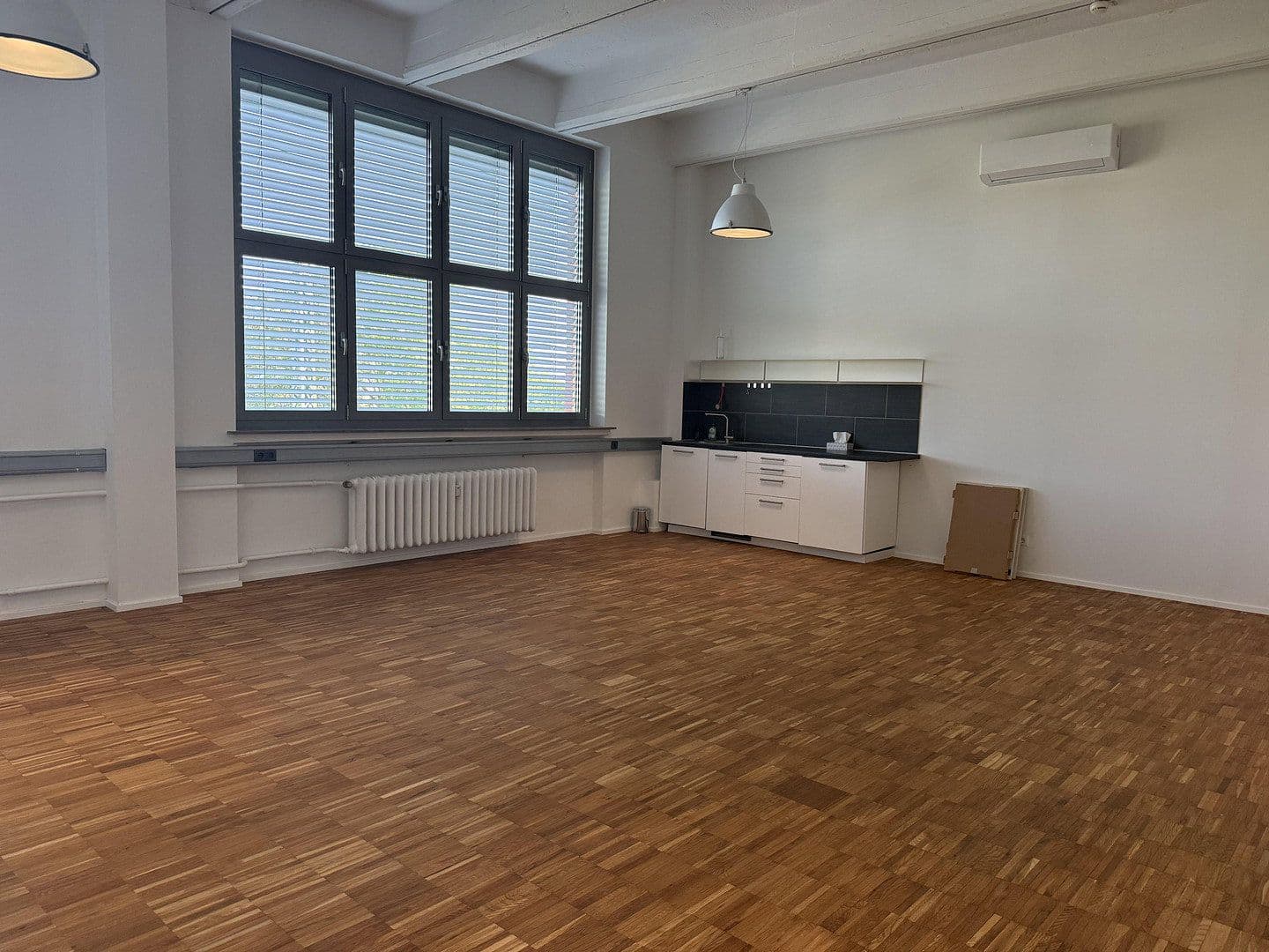 office to rent, 77 m², Cassellastraße, 30-32, Frankfurt (Main) - Fechenheim, Hesse office to rent, 77 m², Cassellastraße, 30-32, Frankfurt (Main) - Fechenheim, Hesse