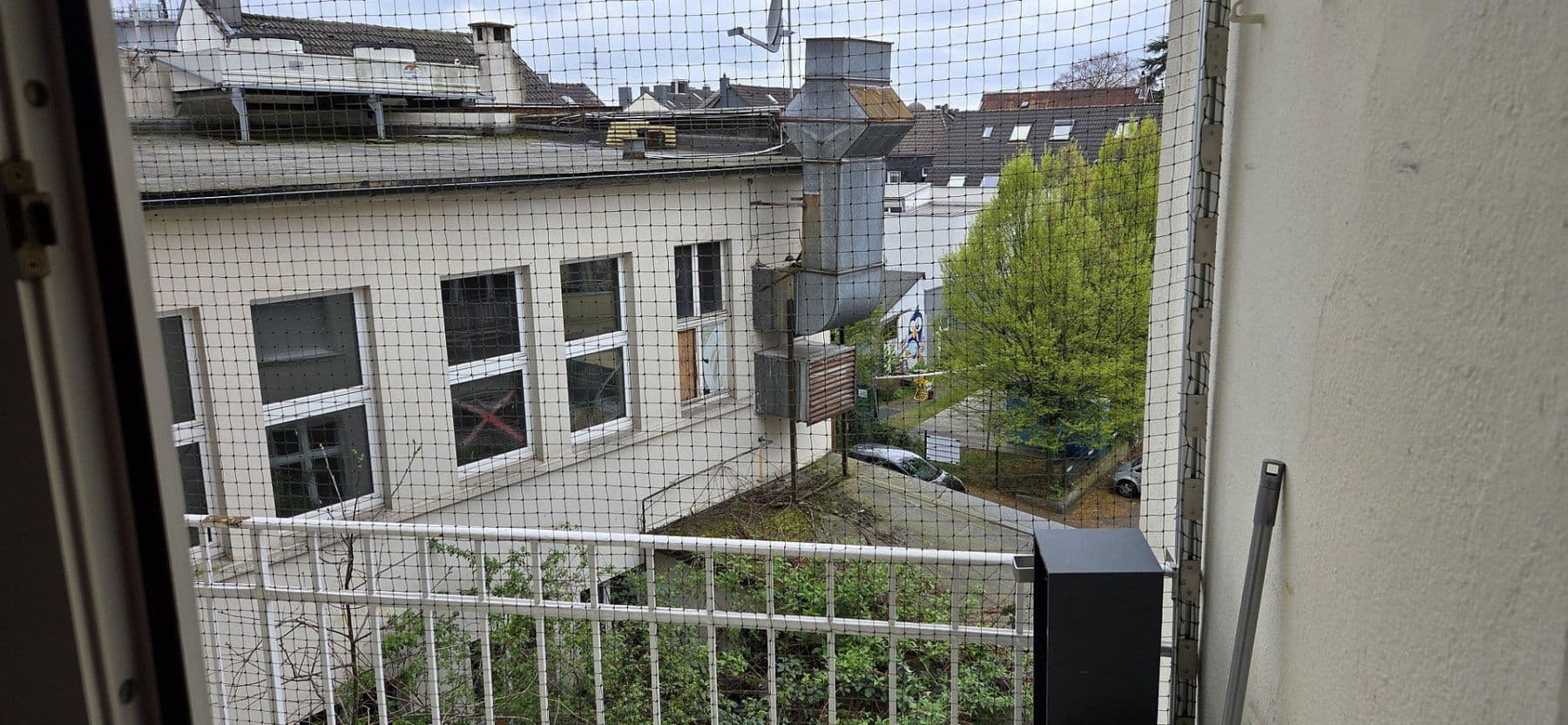 1 bedroom with open-plan kitchen flat to rent, 80 m², Bahnstraße 6, Solingen, North Rhine-Westphalia 1 bedroom with open-plan kitchen flat to rent, 80 m², Bahnstraße 6, Solingen, North Rhine-Westphalia