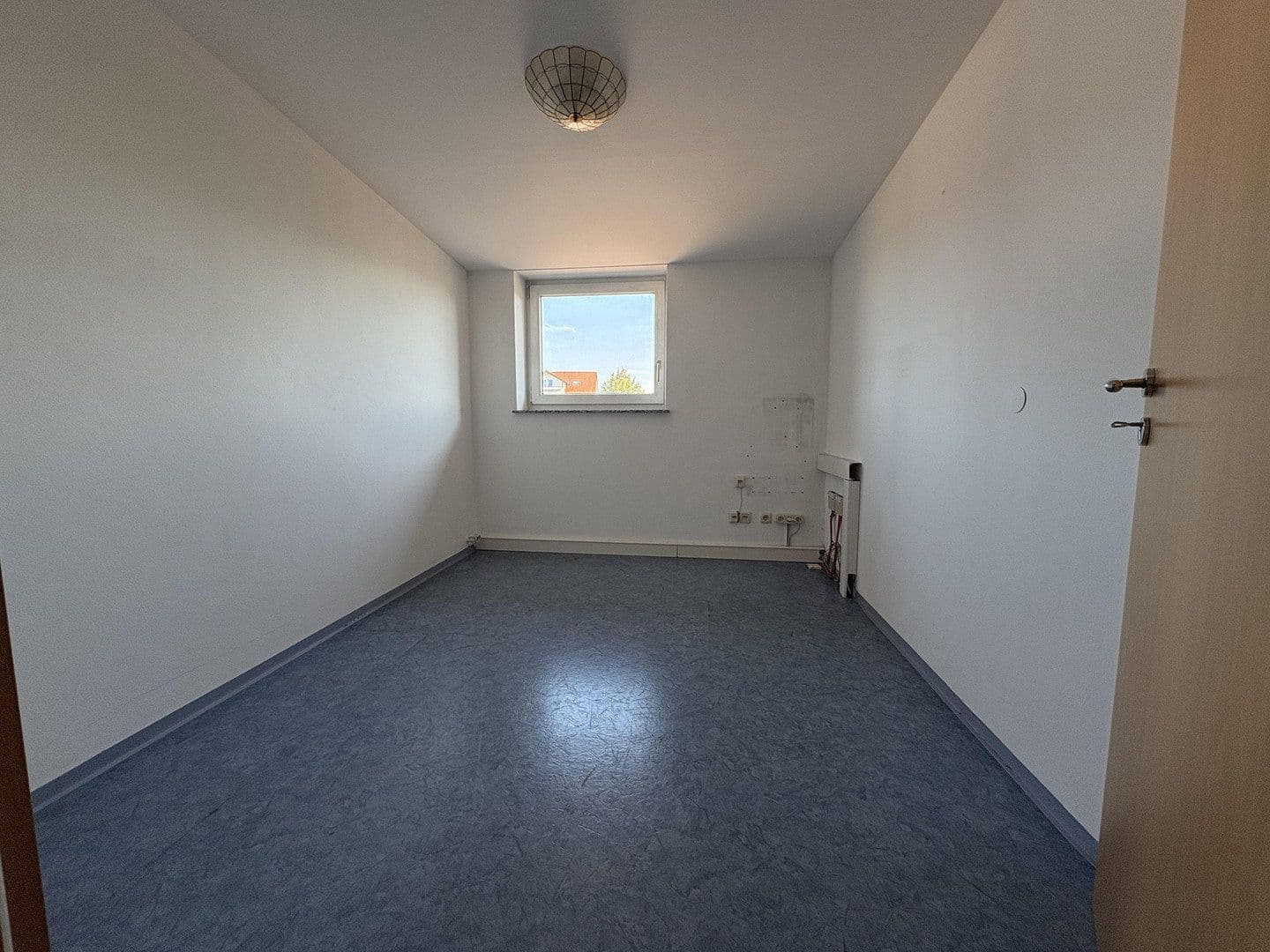 office to rent, 300 m², Marktoberdorf, Bavaria office to rent, 300 m², Marktoberdorf, Bavaria