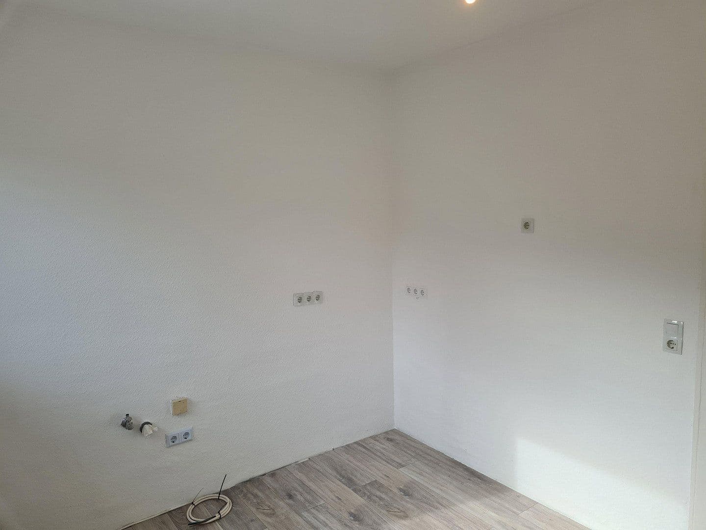 3 bedroom with open-plan kitchen flat to rent, 102 m², Uhlenbrockstrasse 13, Gelsenkirchen, North Rhine-Westphalia 3 bedroom with open-plan kitchen flat to rent, 102 m², Uhlenbrockstrasse 13, Gelsenkirchen, North Rhine-Westphalia