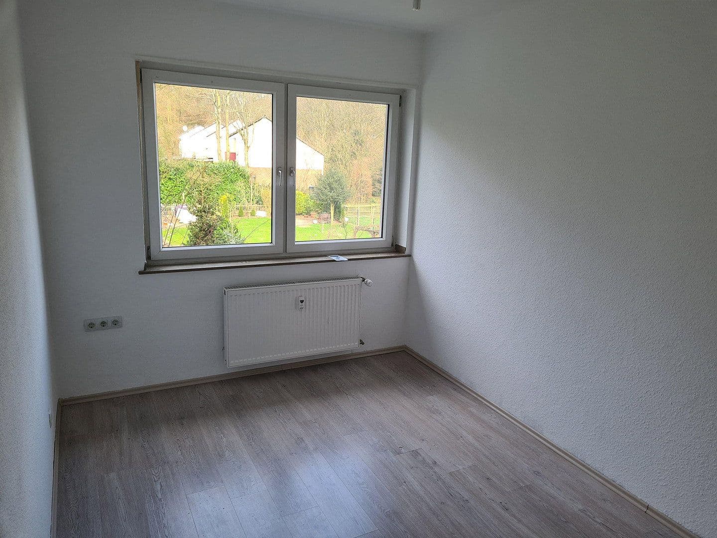 3 bedroom with open-plan kitchen flat to rent, 102 m², Uhlenbrockstrasse 13, Gelsenkirchen, North Rhine-Westphalia 3 bedroom with open-plan kitchen flat to rent, 102 m², Uhlenbrockstrasse 13, Gelsenkirchen, North Rhine-Westphalia