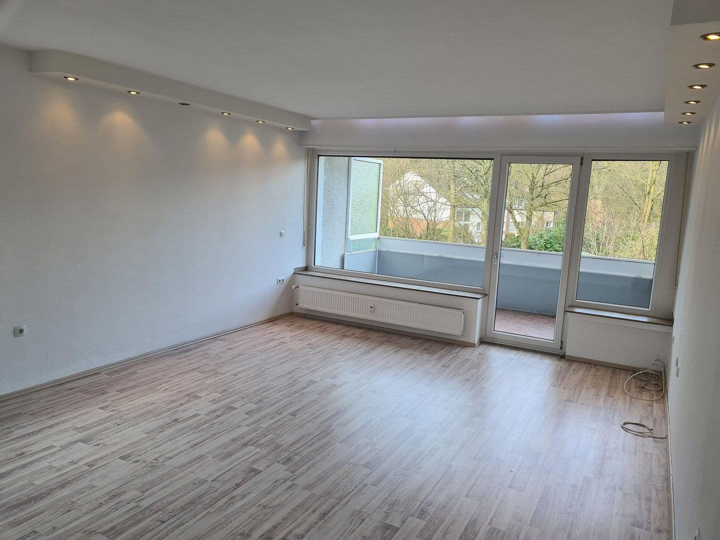 3 bedroom with open-plan kitchen flat to rent, 102 m², Uhlenbrockstrasse 13, Gelsenkirchen, North Rhine-Westphalia 3 bedroom with open-plan kitchen flat to rent, 102 m², Uhlenbrockstrasse 13, Gelsenkirchen, North Rhine-Westphalia
