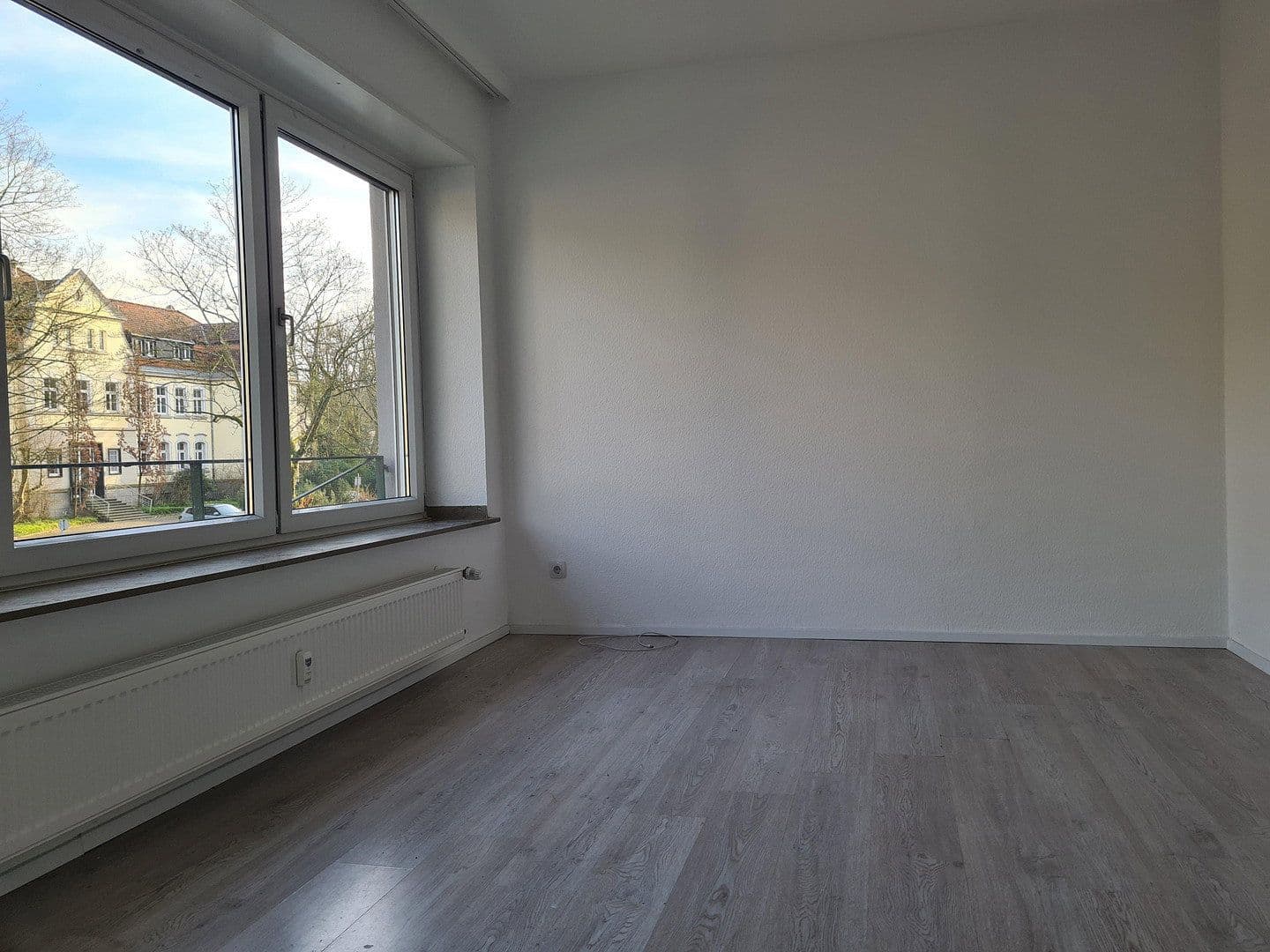 3 bedroom with open-plan kitchen flat to rent, 102 m², Uhlenbrockstrasse 13, Gelsenkirchen, North Rhine-Westphalia 3 bedroom with open-plan kitchen flat to rent, 102 m², Uhlenbrockstrasse 13, Gelsenkirchen, North Rhine-Westphalia