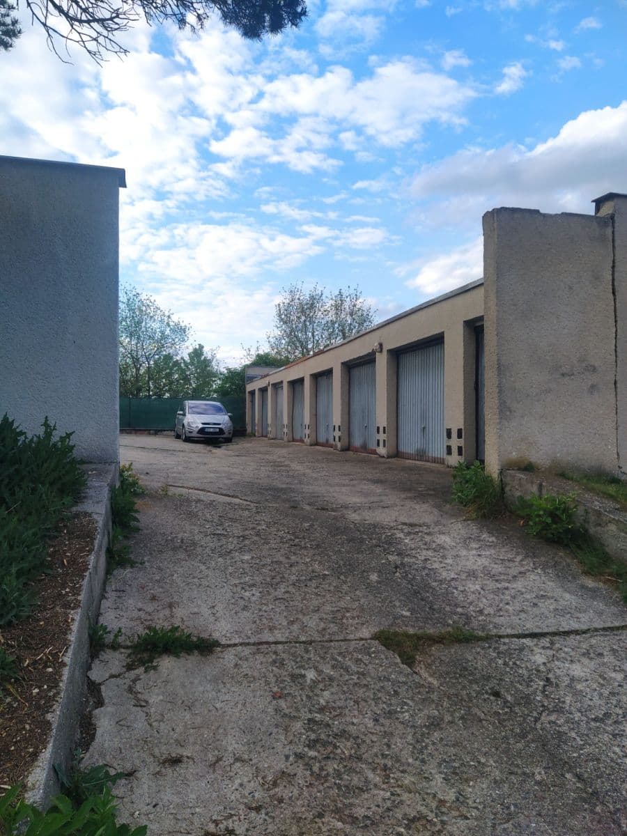 garage for sale, 18 m², Náchodská, Tábor, Jihočeský Region garage for sale, 18 m², Náchodská, Tábor, Jihočeský Region