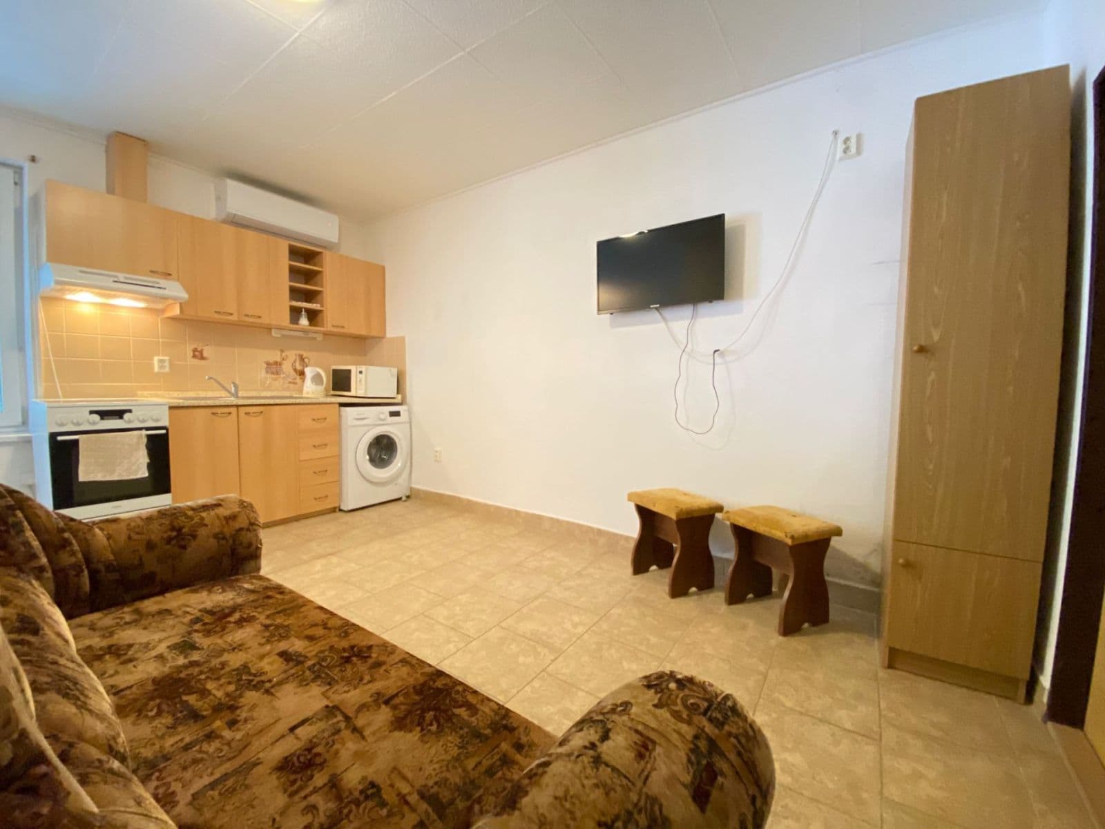 1 bedroom with open-plan kitchen flat to rent, 38 m², Suchý, Jihomoravský Region 1 bedroom with open-plan kitchen flat to rent, 38 m², Suchý, Jihomoravský Region