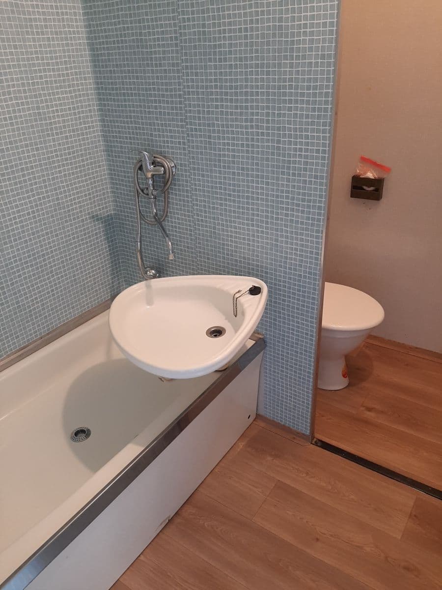 1 bedroom flat to rent, 37 m², Pod Hůrkou, Klatovy, Plzeňský Region 1 bedroom flat to rent, 37 m², Pod Hůrkou, Klatovy, Plzeňský Region