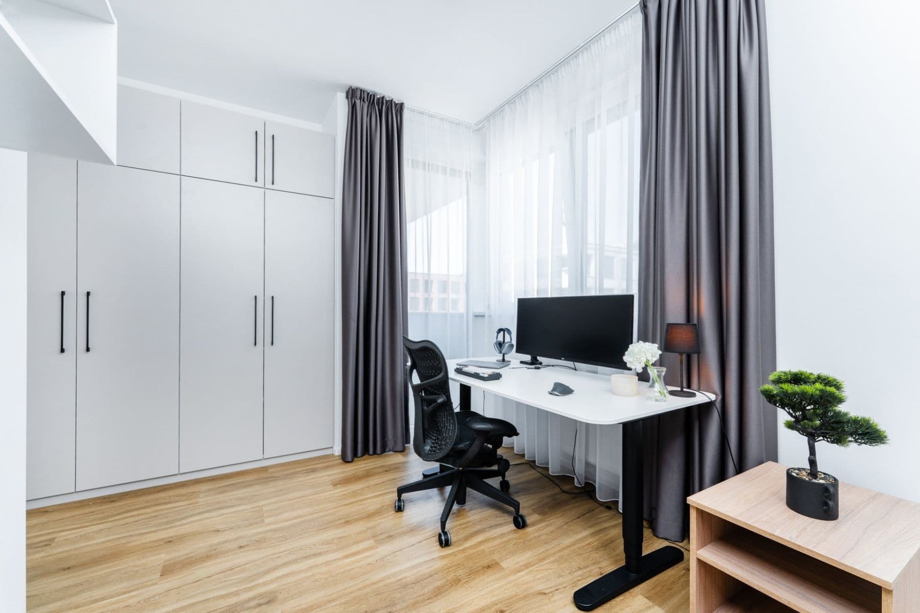 2 bedroom with open-plan kitchen flat to rent, 75 m², Odkolkova, Prague, Prague 2 bedroom with open-plan kitchen flat to rent, 75 m², Odkolkova, Prague, Prague