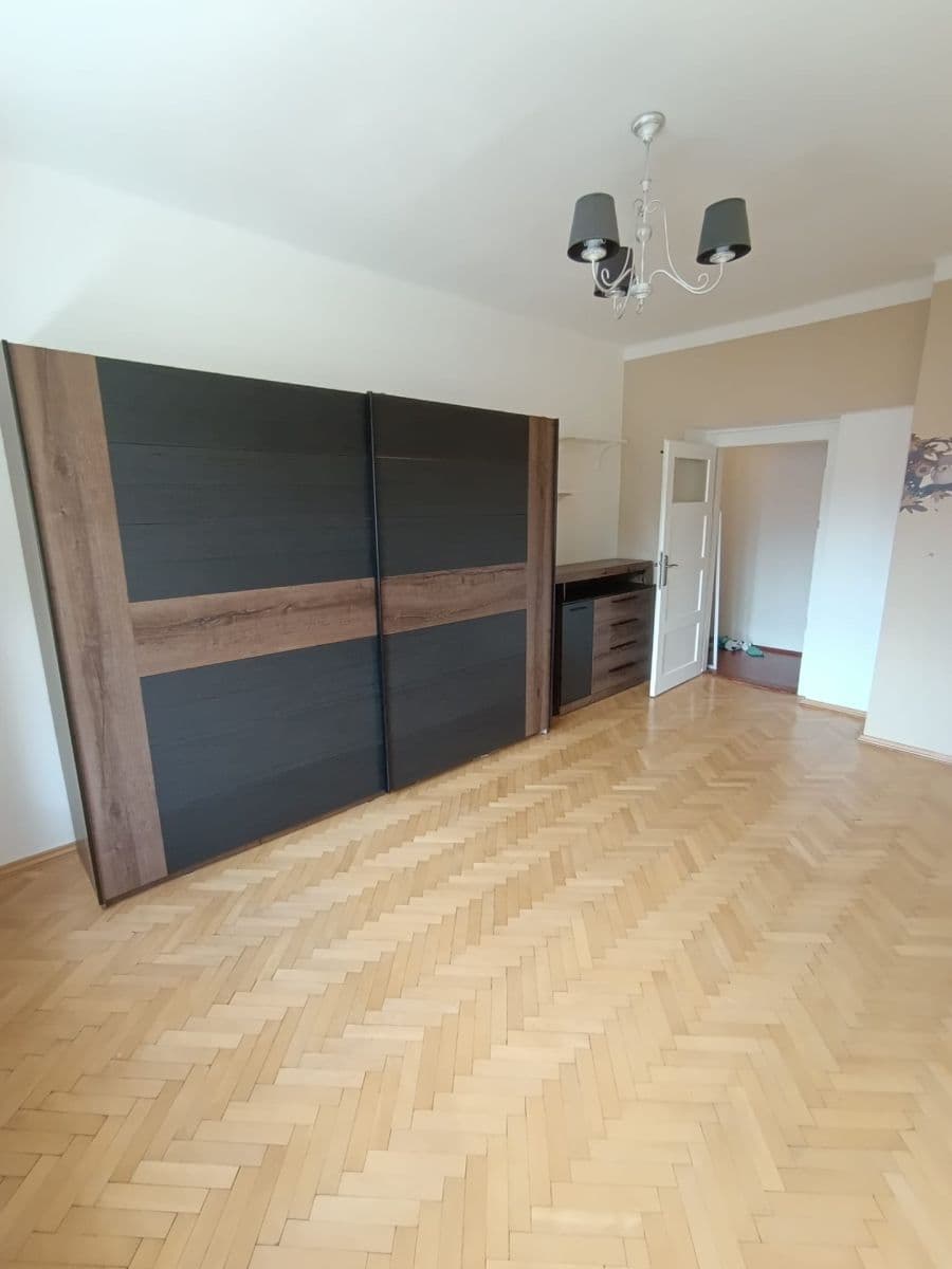2 bedroom flat to rent, 81 m², Palachova, Ústí nad Labem, Ústecký Region 2 bedroom flat to rent, 81 m², Palachova, Ústí nad Labem, Ústecký Region