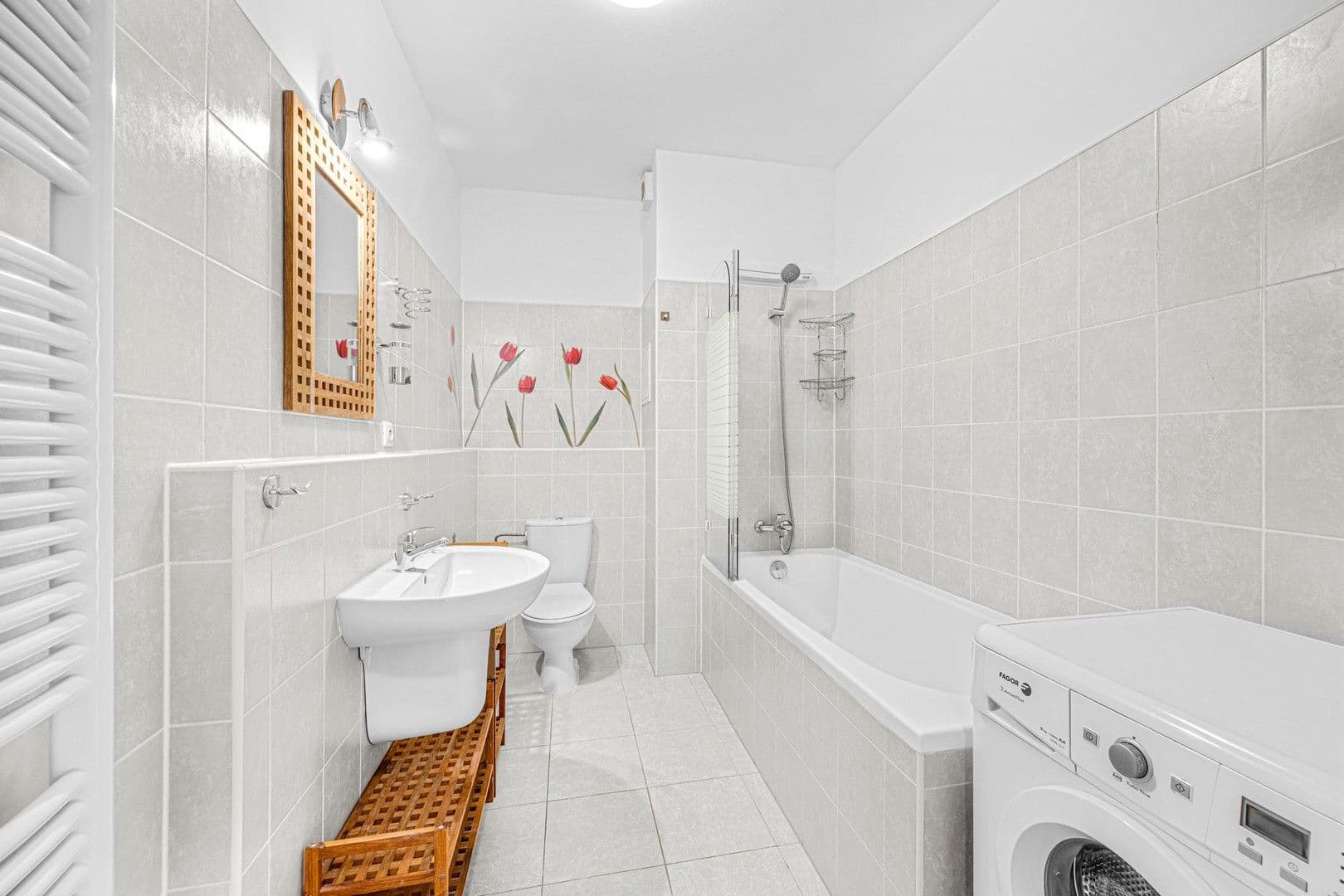 1 bedroom with open-plan kitchen flat to rent, 63 m², Wiesenthalova, Prague, Prague 1 bedroom with open-plan kitchen flat to rent, 63 m², Wiesenthalova, Prague, Prague