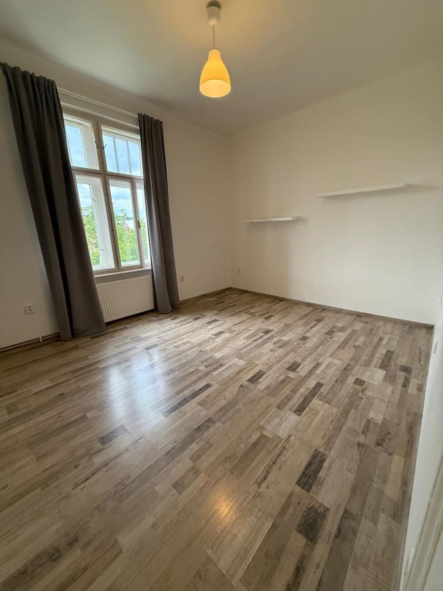 1 bedroom with open-plan kitchen flat to rent, 52 m², Chládkova, Brno, Jihomoravský Region 1 bedroom with open-plan kitchen flat to rent, 52 m², Chládkova, Brno, Jihomoravský Region
